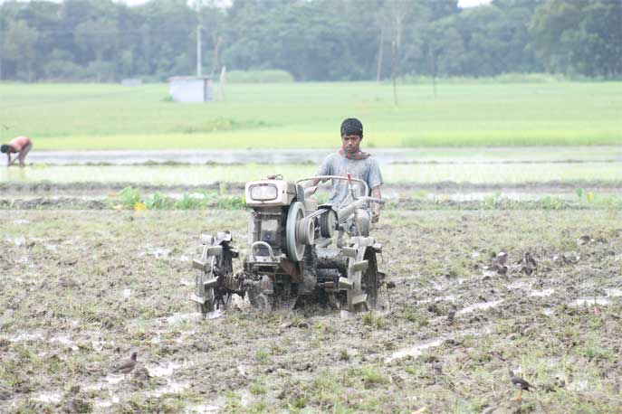 ট্রাকটর